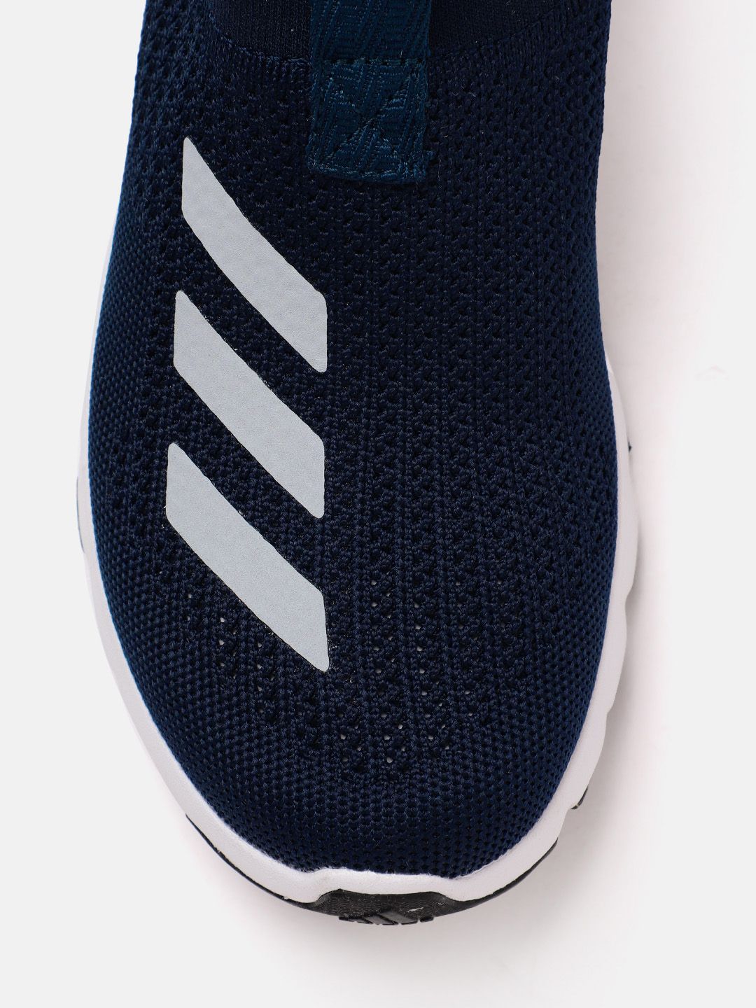  ADIDAS Men Woven Design Walk Wagon Walking Shoes