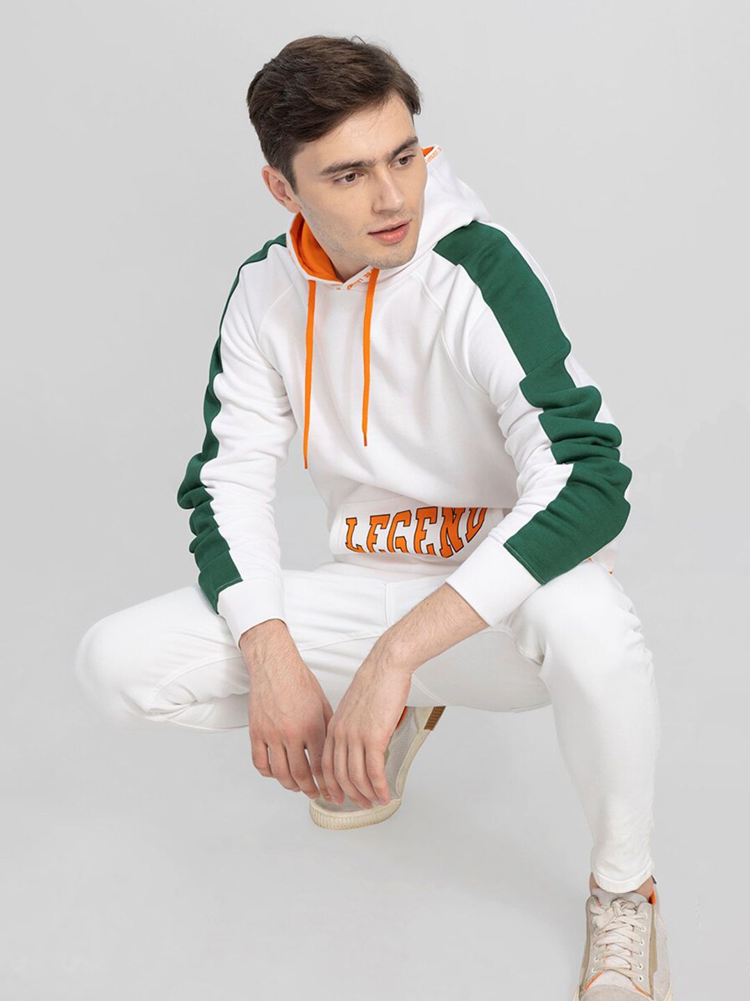  Snitch White And Green Typography Printed Hooded Cotton Sweatshirt