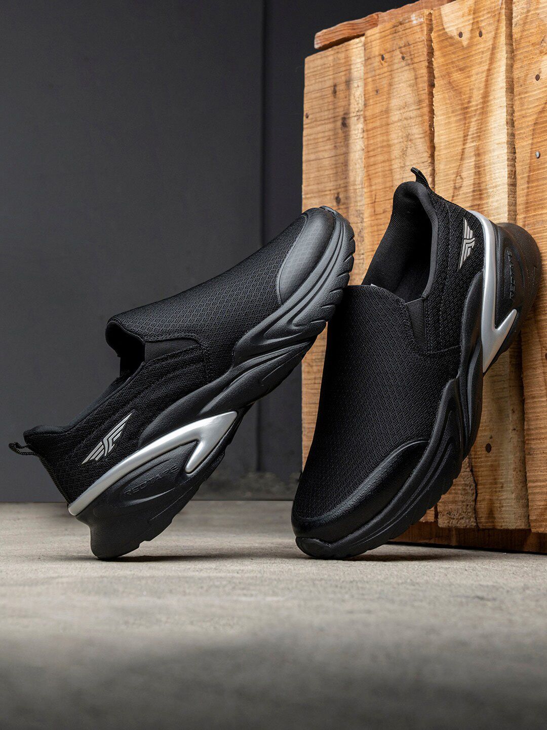  Red Tape Men Slip- Resistance Mesh Walking Shoes