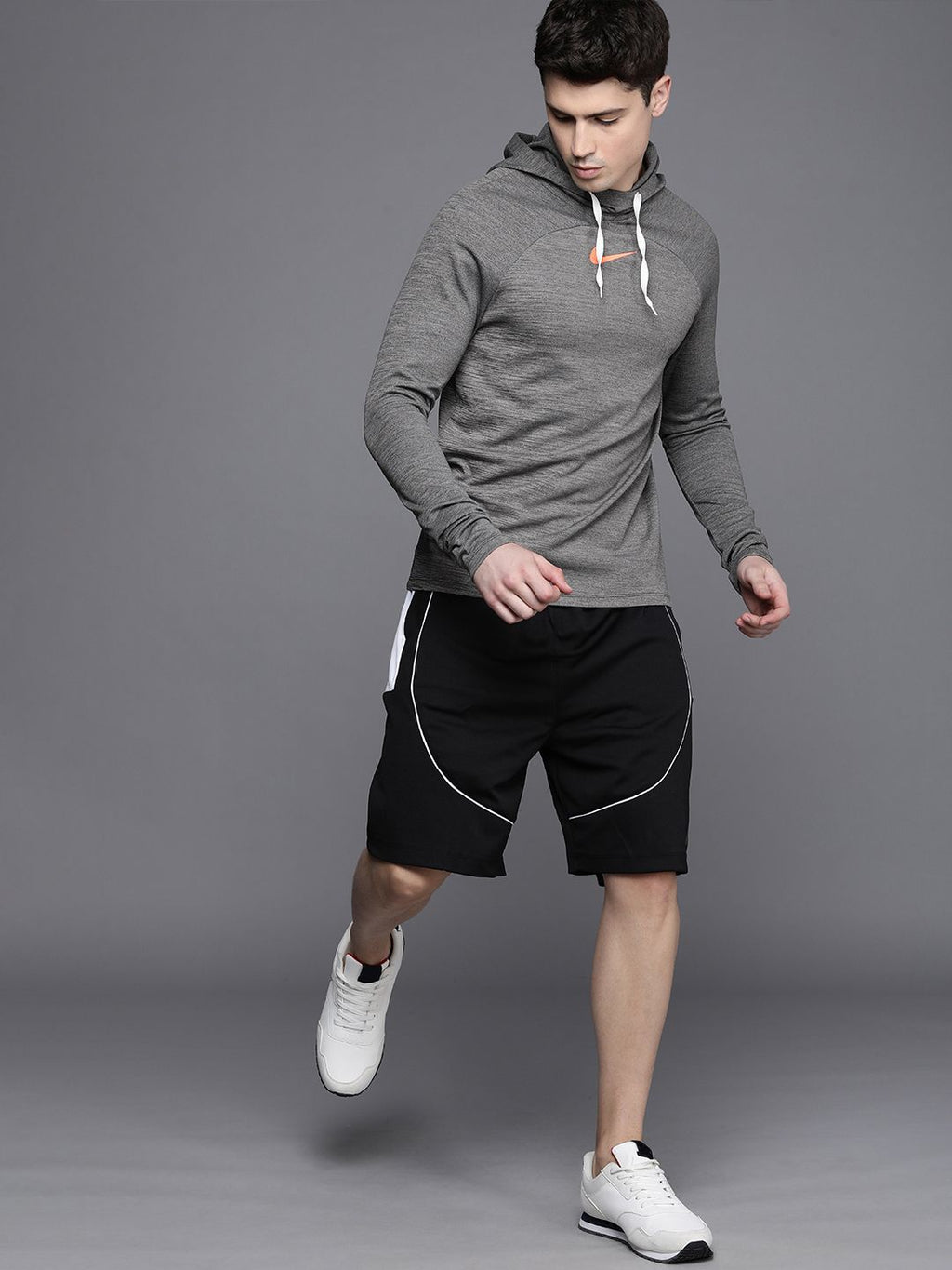  Nike Men Dri-Fit Hooded Outdoor Sports Sweatshirt