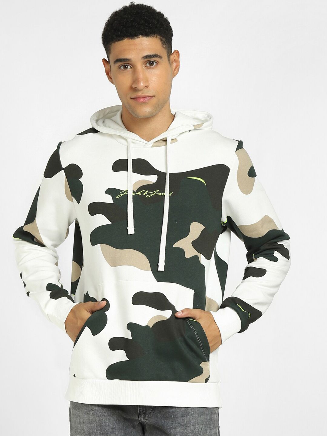  Jack & Jones Men Off White Printed Hooded Sweatshirt