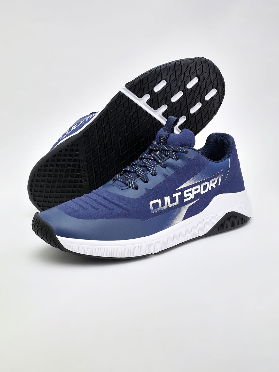  Cultsport X1 Men Brand Logo Printed Training Shoes