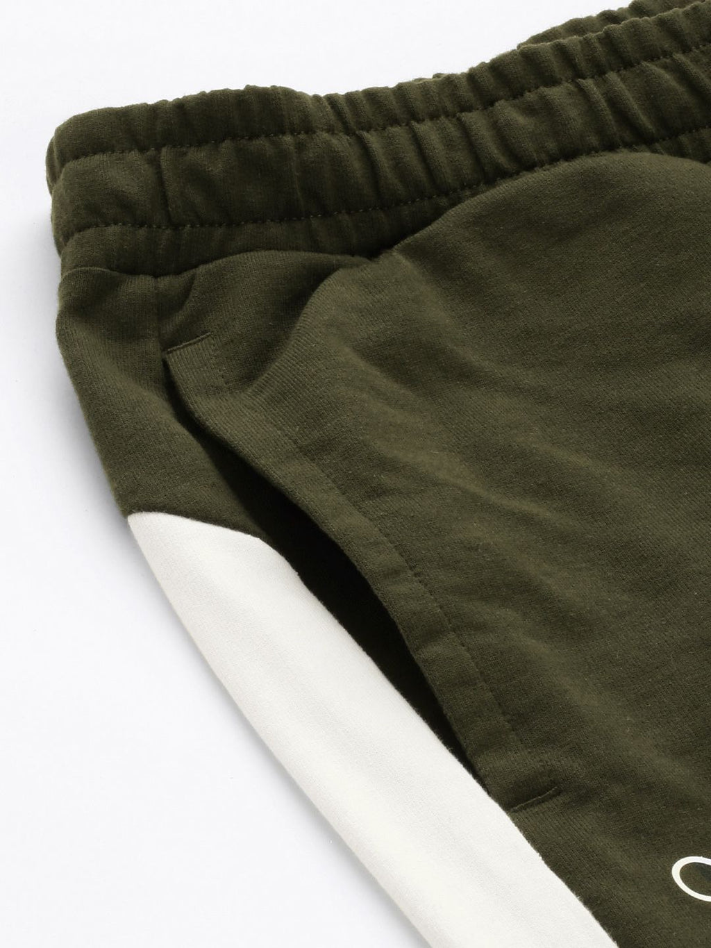  One8 X PUMA Men Slim Fit Virat Kohli Side Stripe Detail Joggers