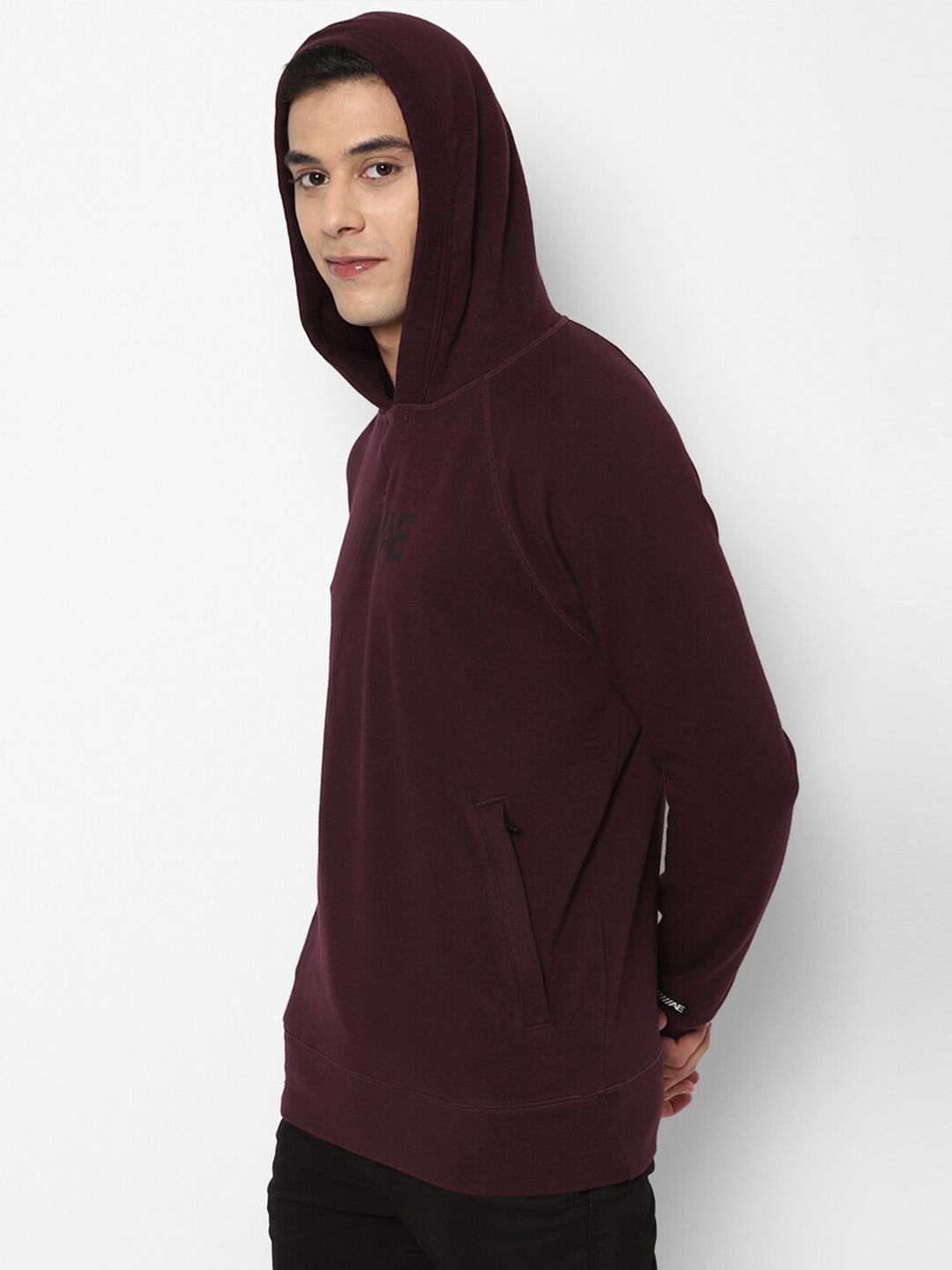  AMERICAN EAGLE OUTFITTERS Men Burgundy Solid Hooded Sweatshirt