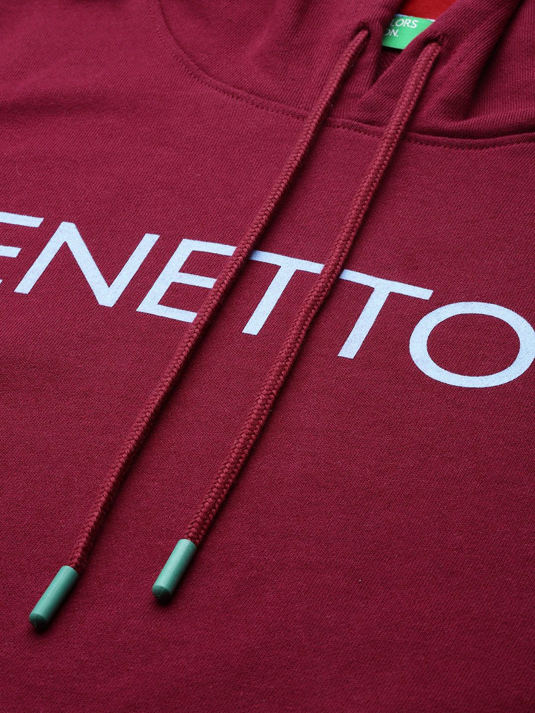  United Colors Of Benetton Men Maroon Printed Hooded Sweatshirt