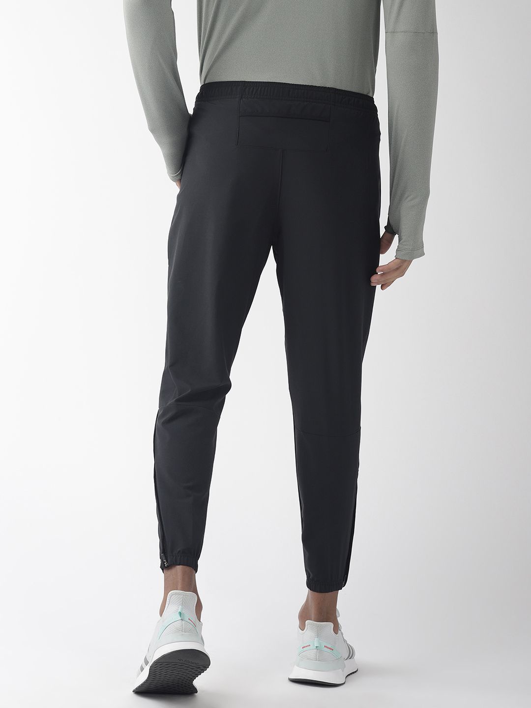 Nike Men Black Solid Standard Fit ESSENTIAL WOVEN Dri-FIT Running Joggers