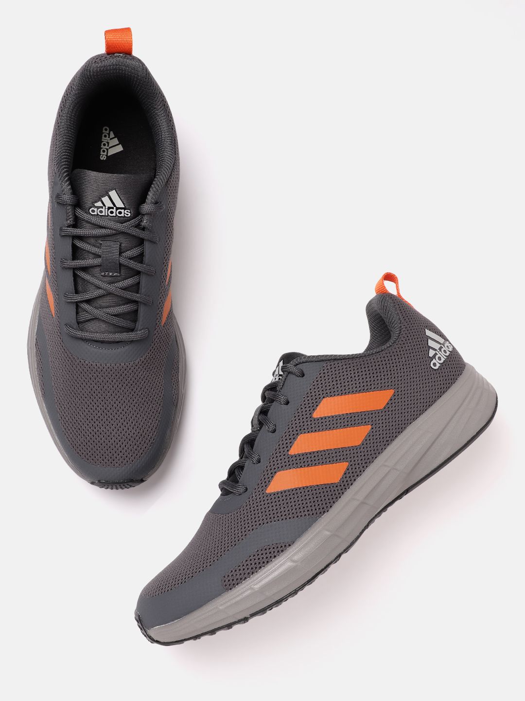  ADIDAS Men Woven Design Stunner MS Running Shoes