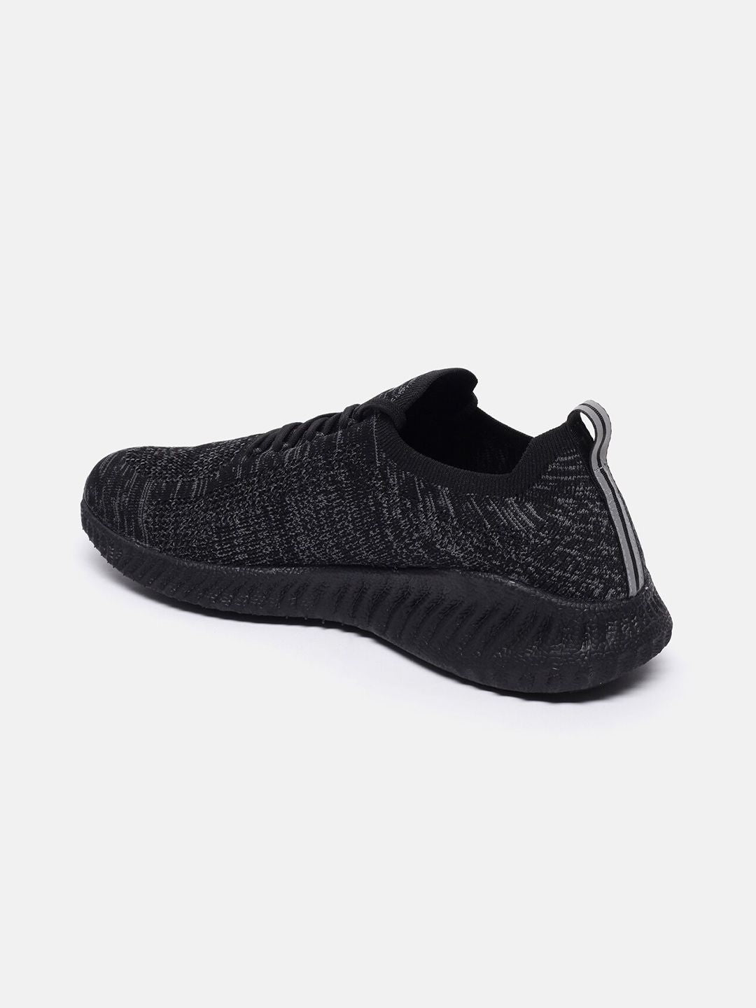  Xtep Men Memory Foam Mesh Lightweight Non-Marking Walking Shoes