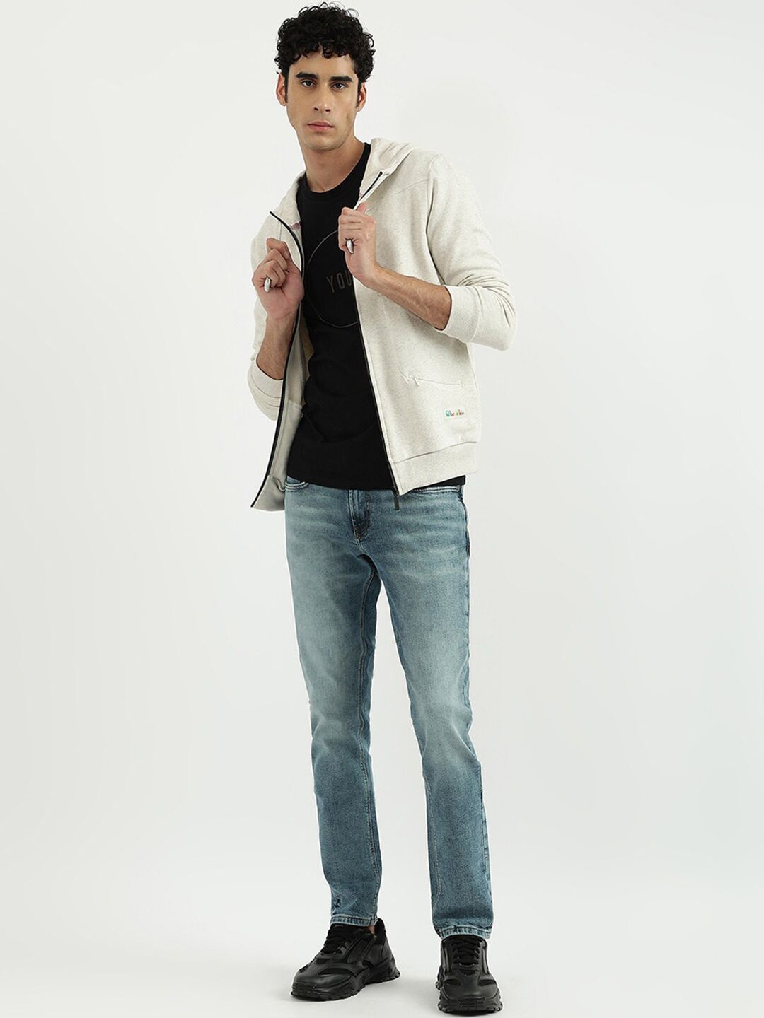  United Colors Of Benetton Men Grey Hooded Cotton Sweatshirt