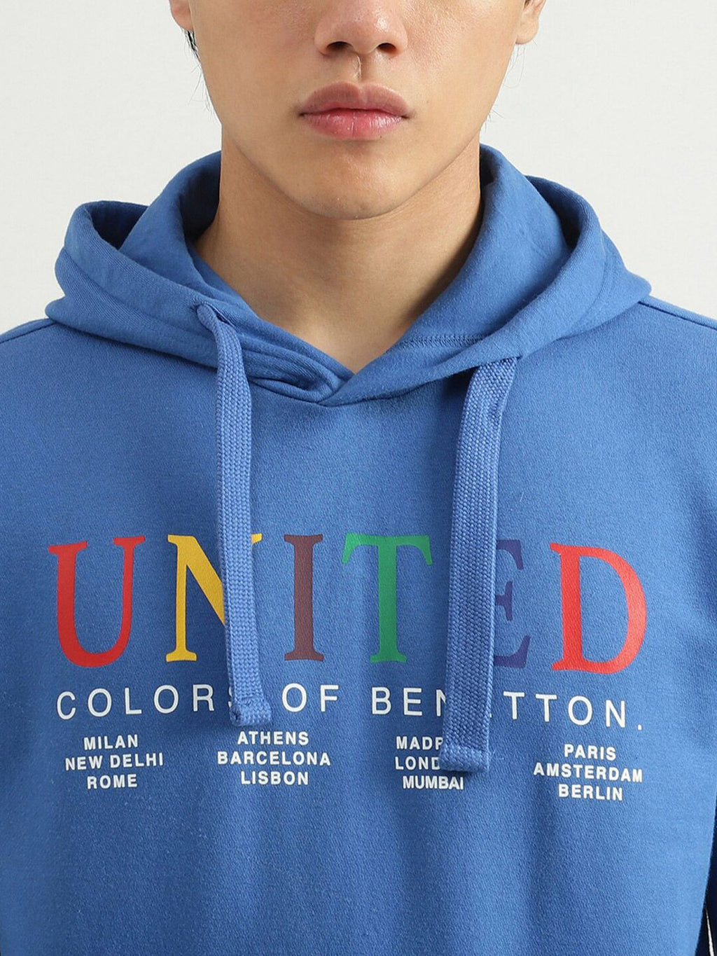  United Colors Of Benetton Men Blue Printed Hooded Sweatshirt