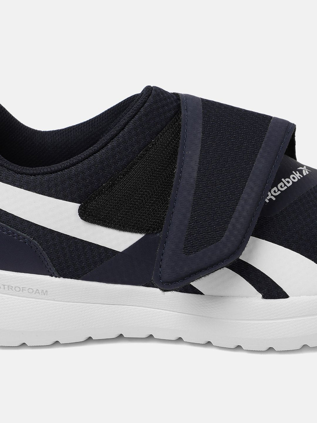  Reebok Men EQ Fit Non-Marking Walking Shoes
