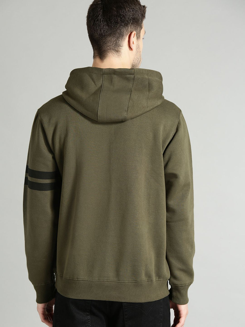  The Roadster Lifestyle Co Men Olive Green Solid Hooded Sweatshirt