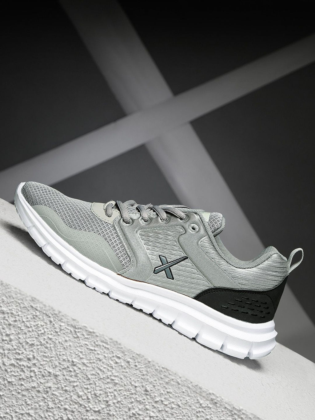  HRX By Hrithik Roshan Men Grey Knit Run 1.0 Running Shoes
