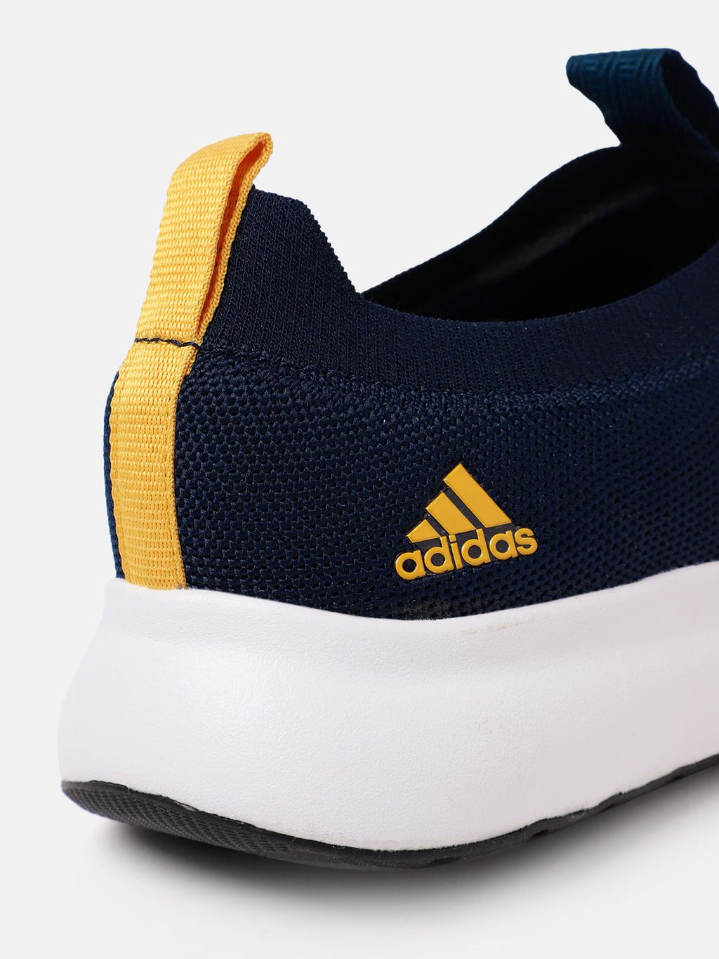  ADIDAS Men Woven Design Walk Wagon Walking Shoes