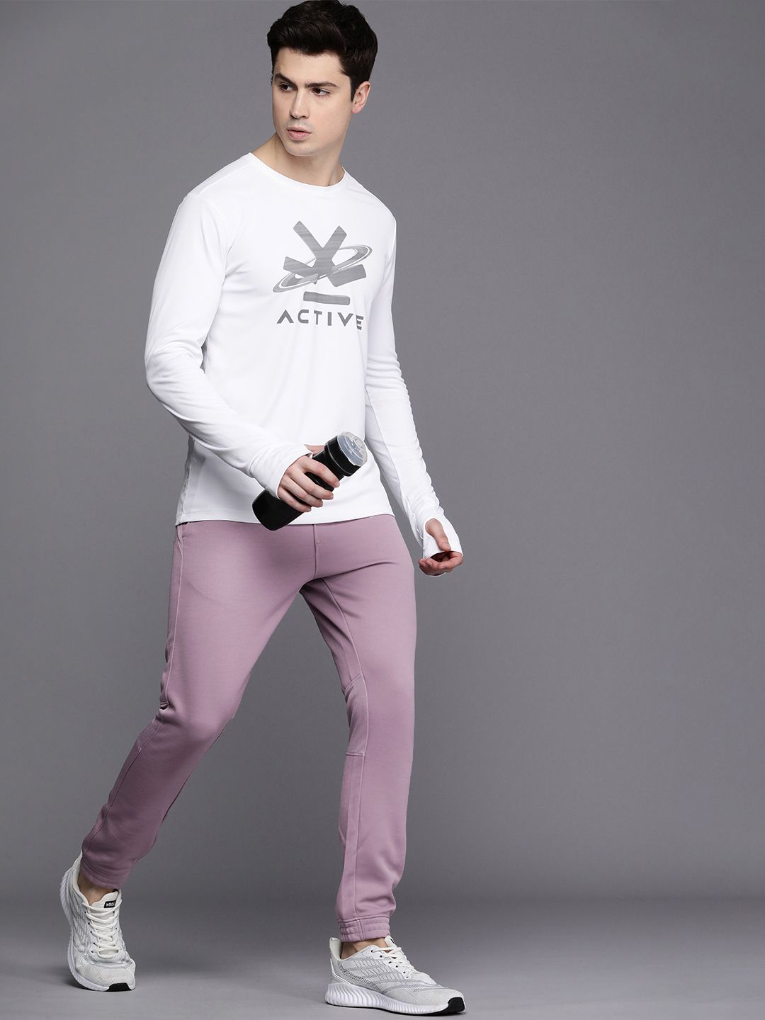  WROGN ACTIVE Men Mid-Rise Joggers With Drawstring Closure