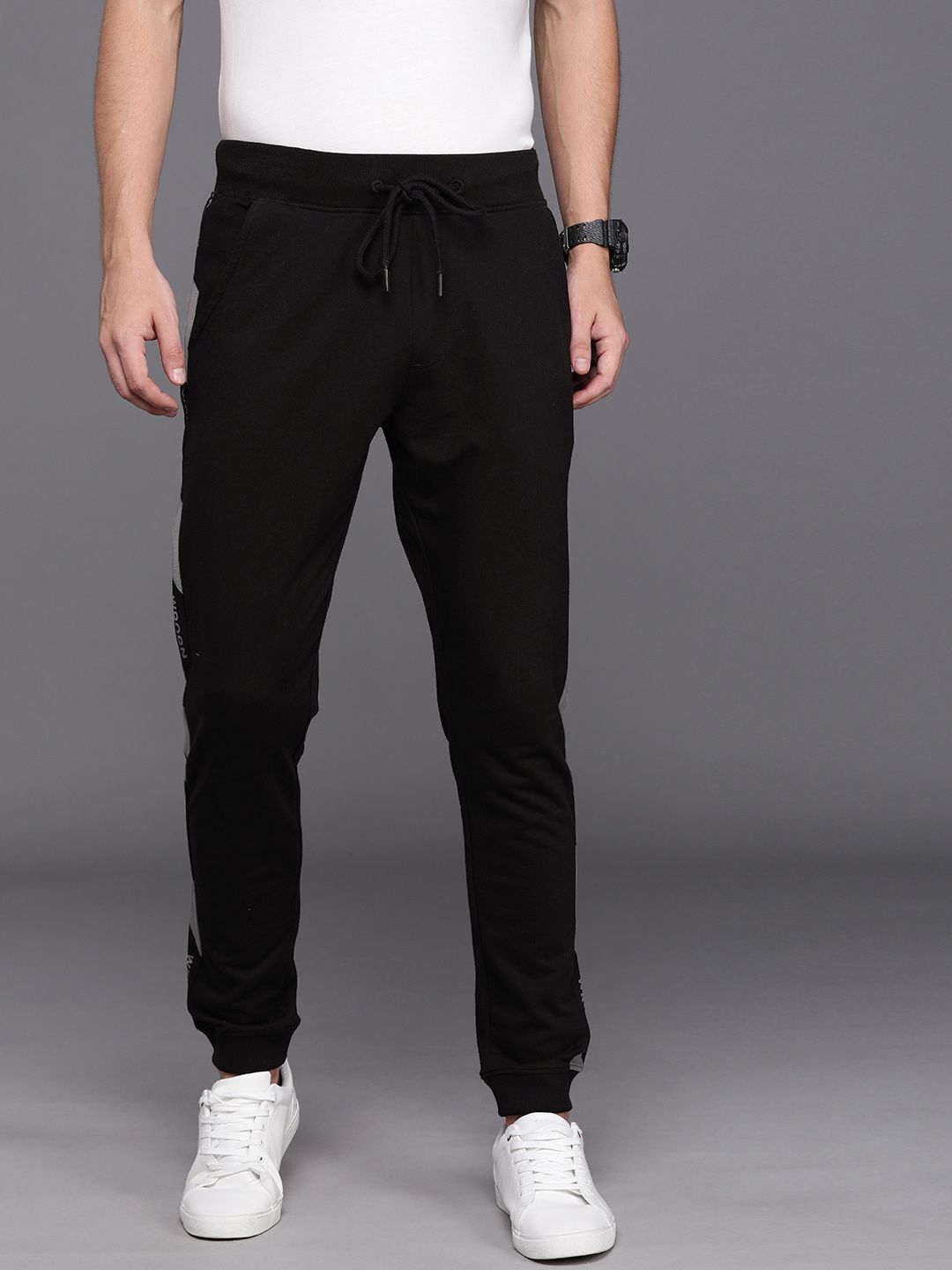  WROGN Men Black Solid Slim Fit Joggers With Printed Side Stripe