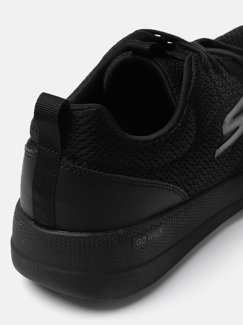  Skechers Men Black Solid Go Walk Stability Advanceme Regular Walking Shoes