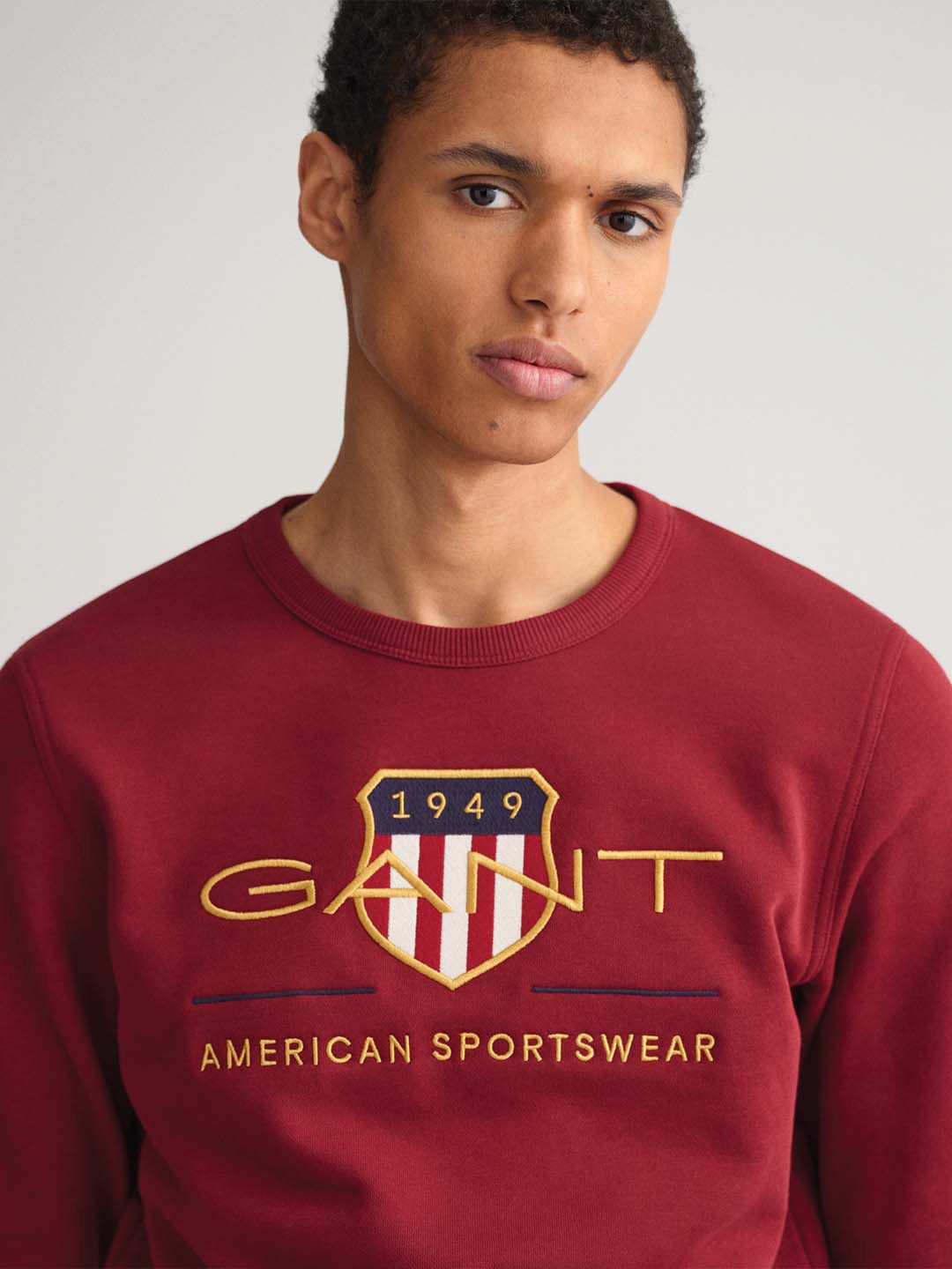  GANT Men Red Full Sleeve Regular Fit Sweatshirt