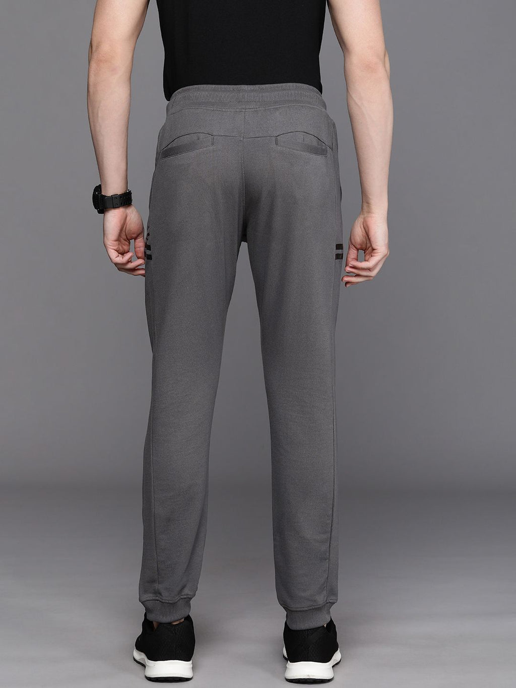  WROGN Men Brand Logo Printed Mid Rise Knitted Joggers