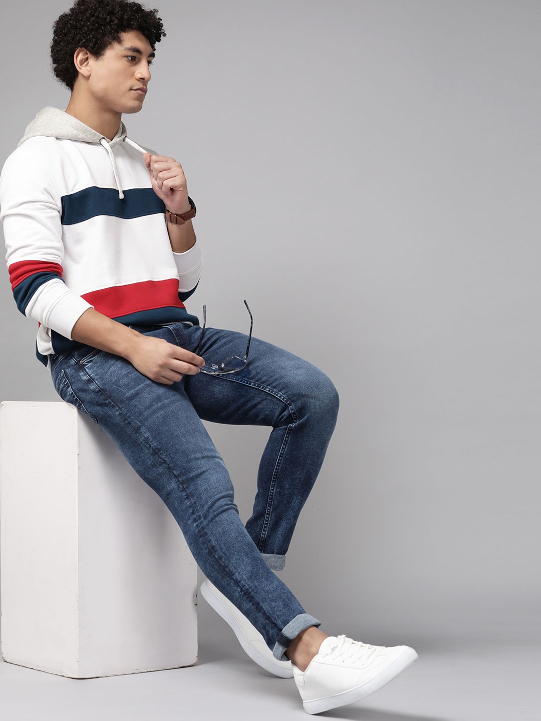  Roadster Men Colourblocked Hooded Sweatshirt
