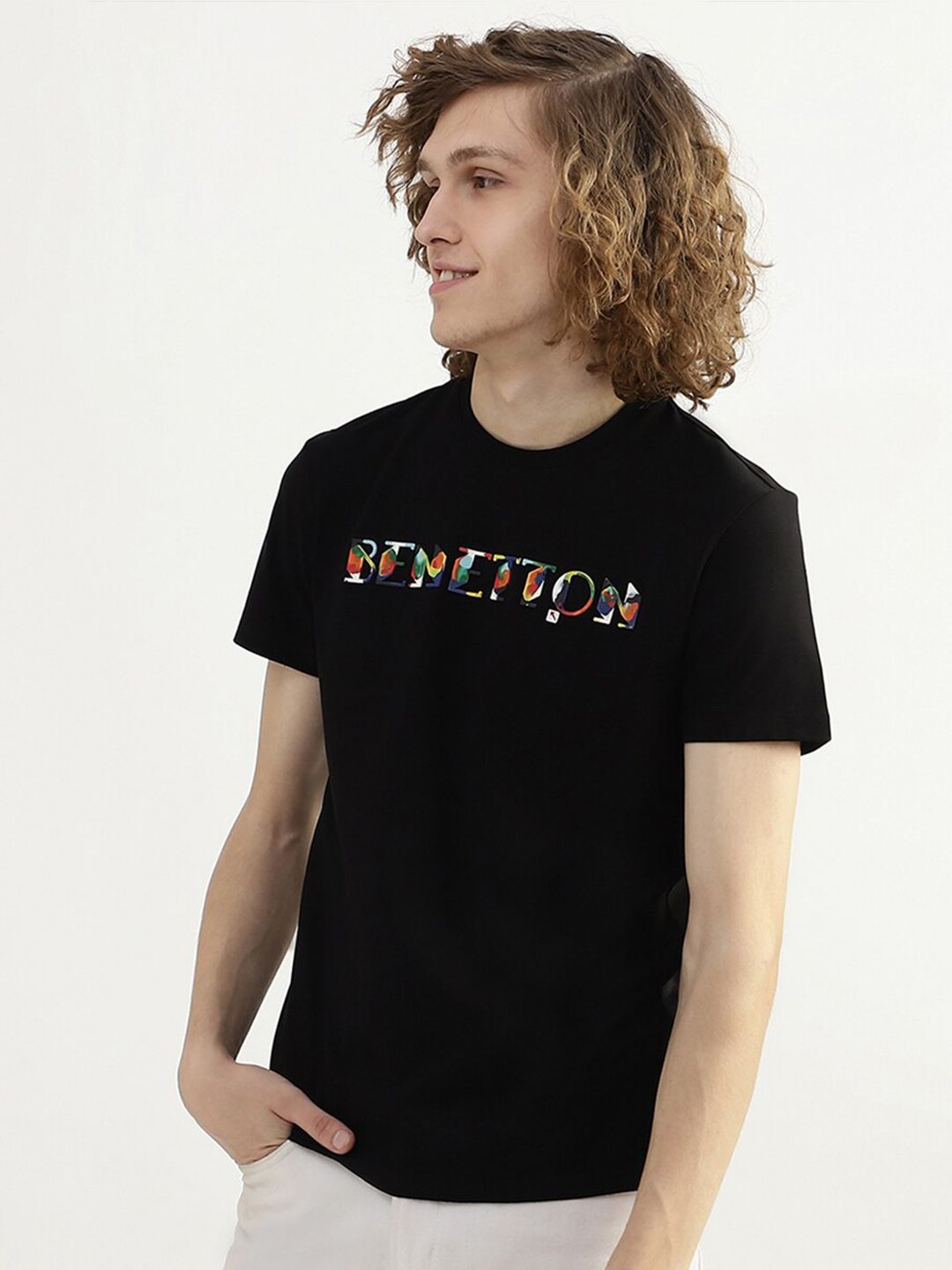  United Colors Of Benetton Men Typography Printed Cotton T-shirt