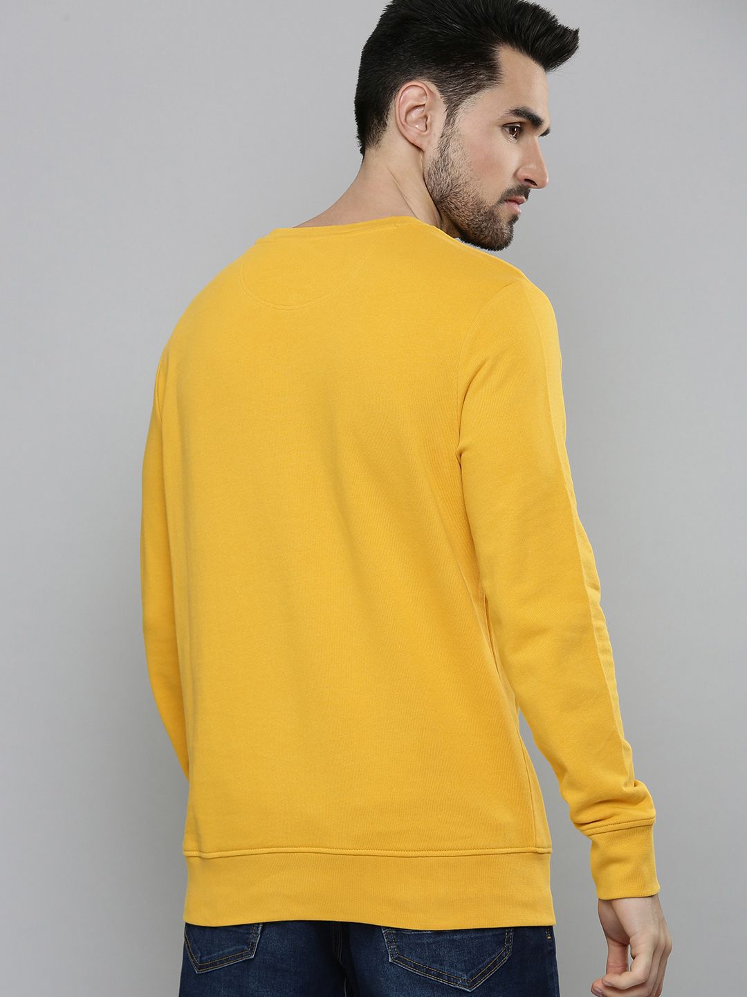  Levis Men Yellow Printed Pure Cotton Sweatshirt