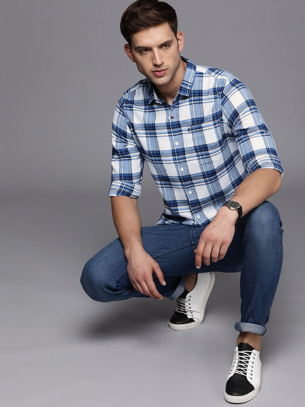  WROGN Men Pure Cotton Slim Fit Tartan Checks Casual Shirt