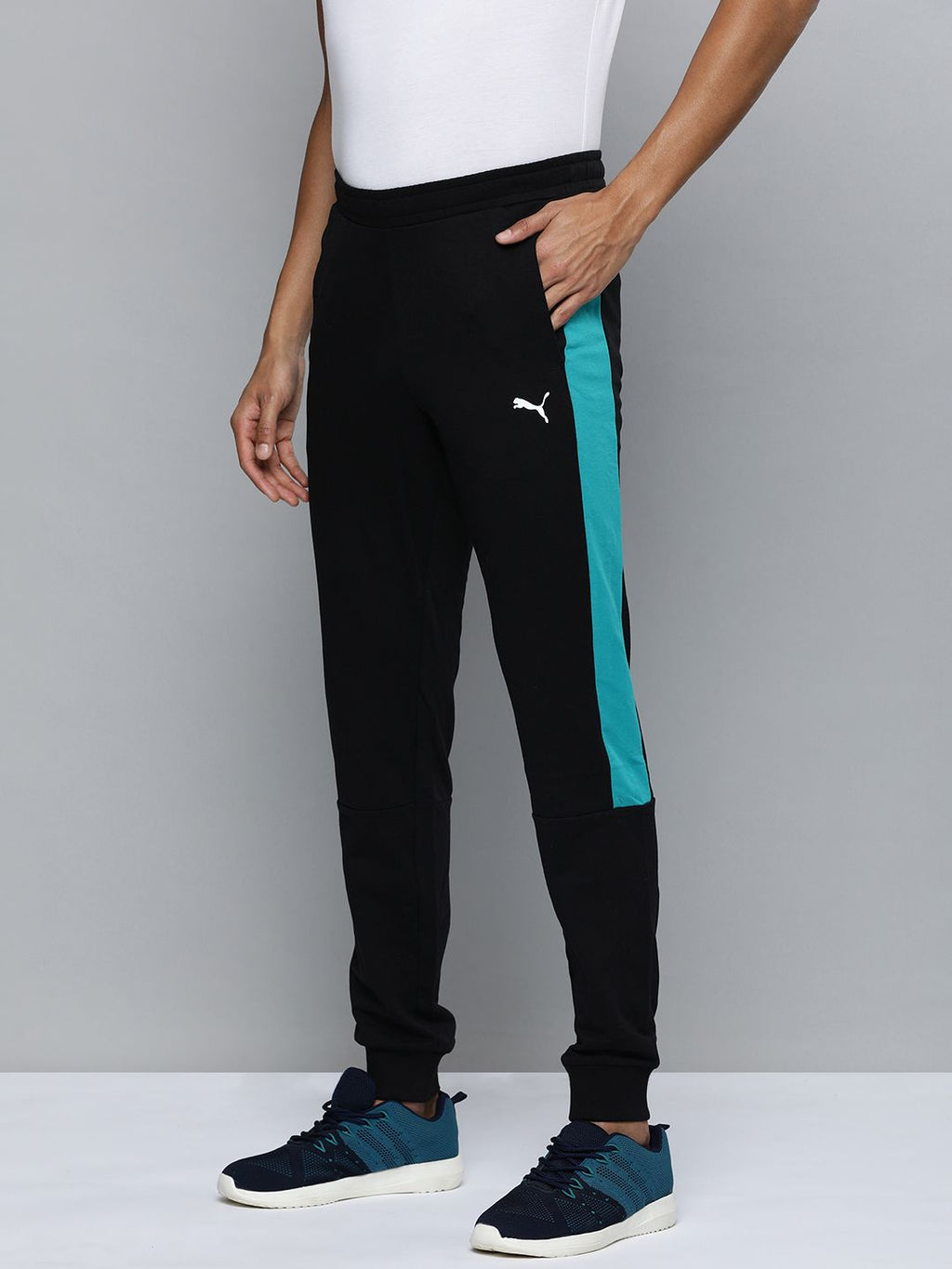  One8 X PUMA Virat Kohli Men Brand Logo Print & Side Taping Colourblocked Slim Fit Joggers