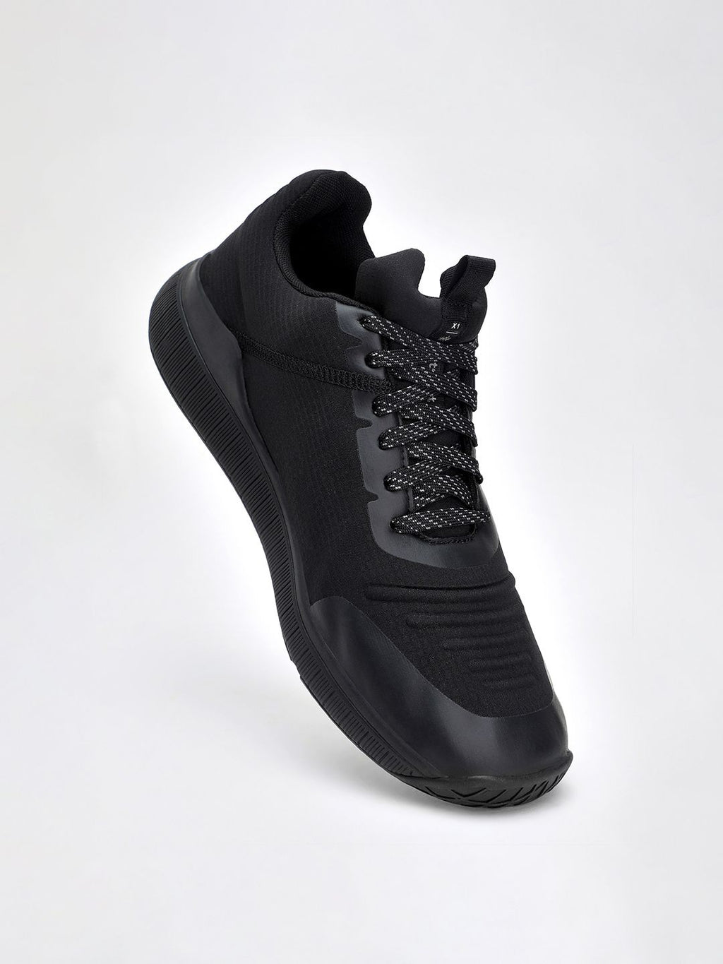  Cultsport X1 Men Lace-Up Marking Training Shoes