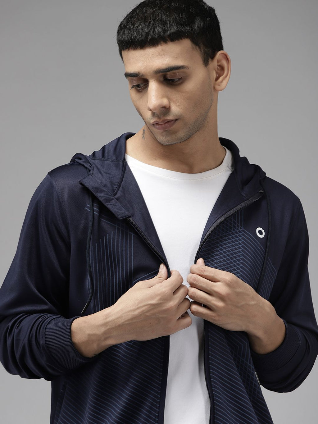  PROWL By Tiger Shroff Men Navy Blue Geometric Printed Hooded Training Sweatshirt