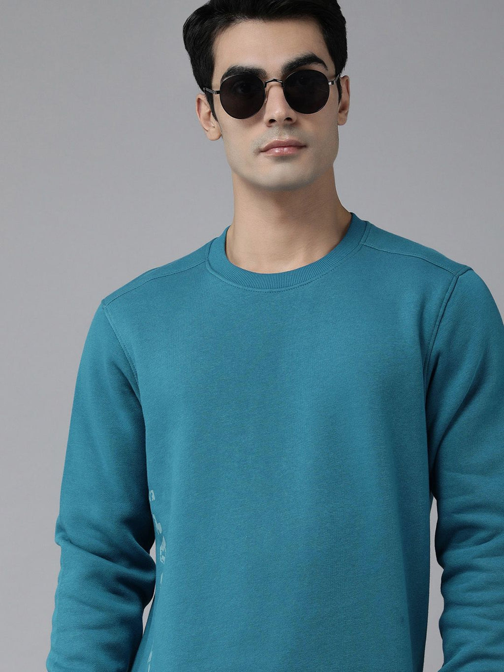  Wildcraft Men Teal Blue Solid Sweatshirt