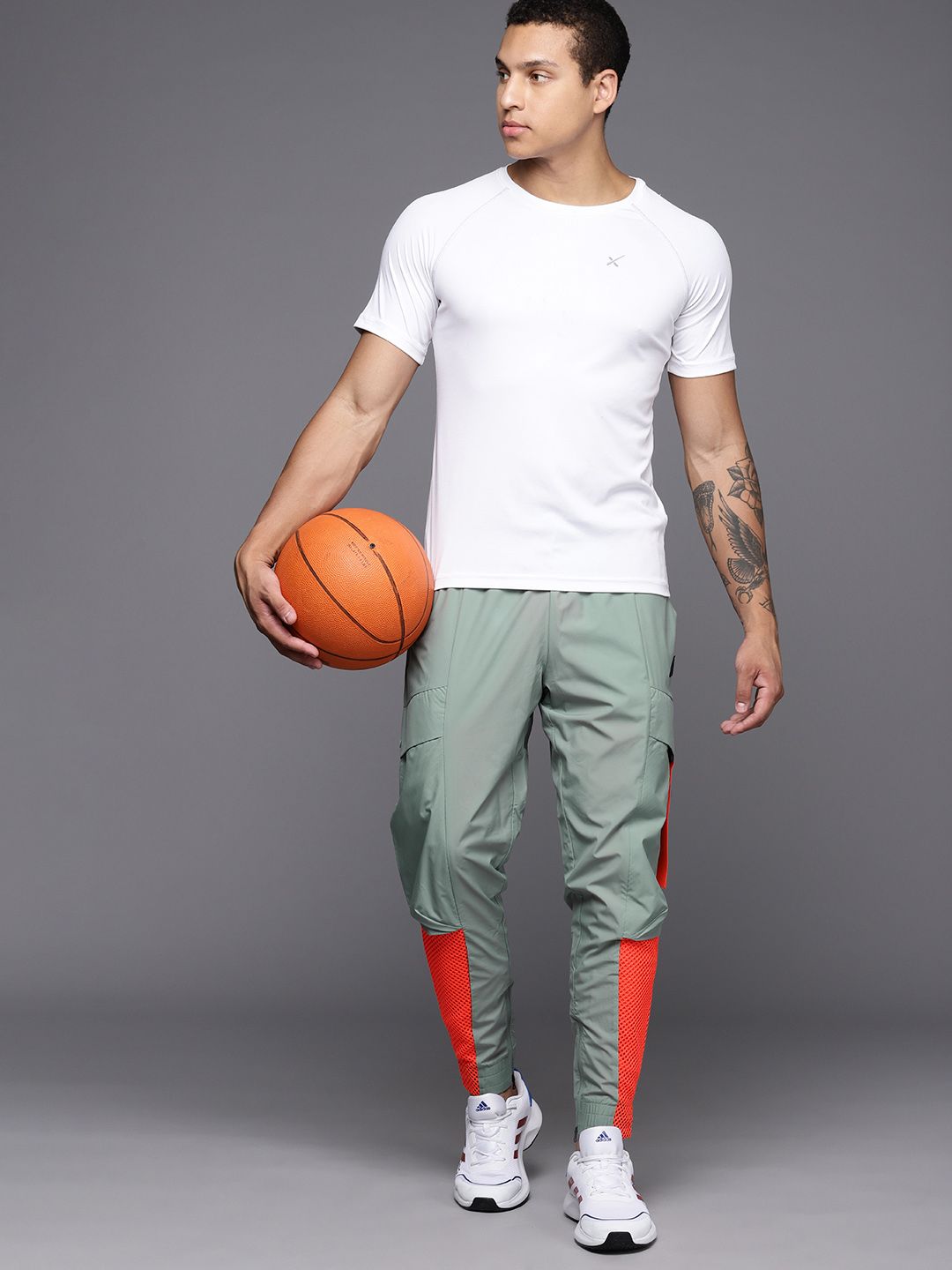  ADIDAS Men City Escape Premium Water-Repellant Track Pants