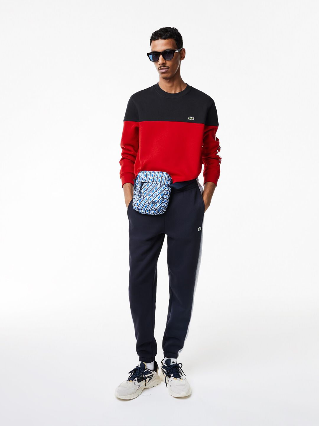  Lacoste Colourblocked Round Neck Cotton Sweatshirt