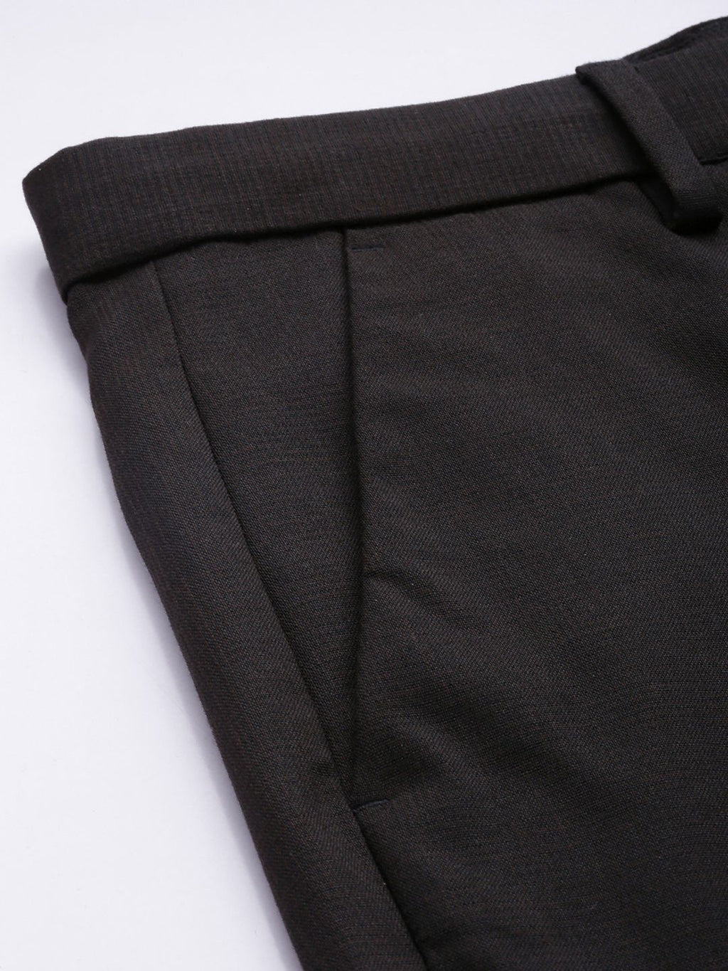 INVICTUS Men Solid Slim Fit Pleated Formal Trousers