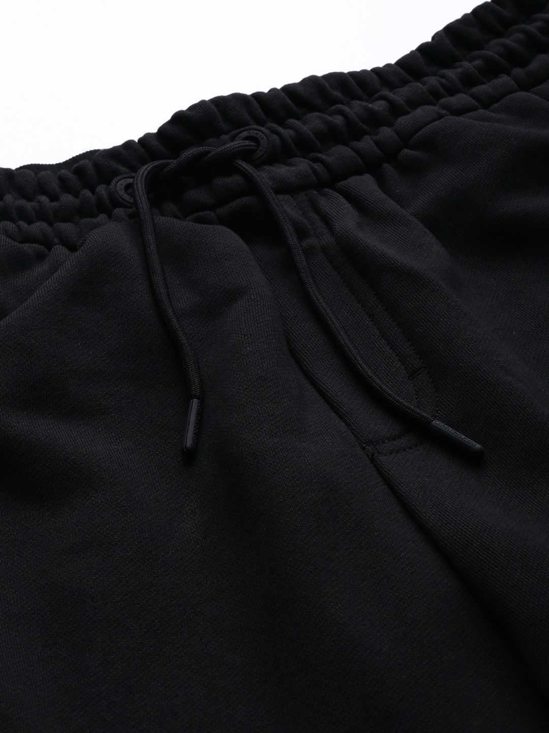  Calvin Klein Jeans Men Black Brand Logo Printed Relaxed Fit Pure Cotton Regular Joggers