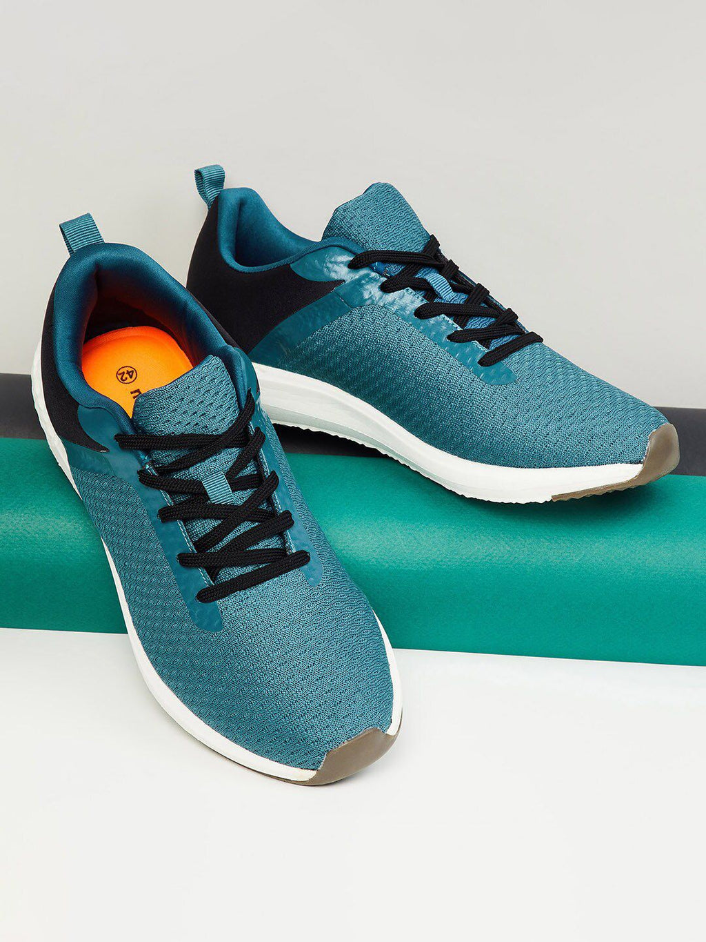  Max Men Woven Design Running Shoes