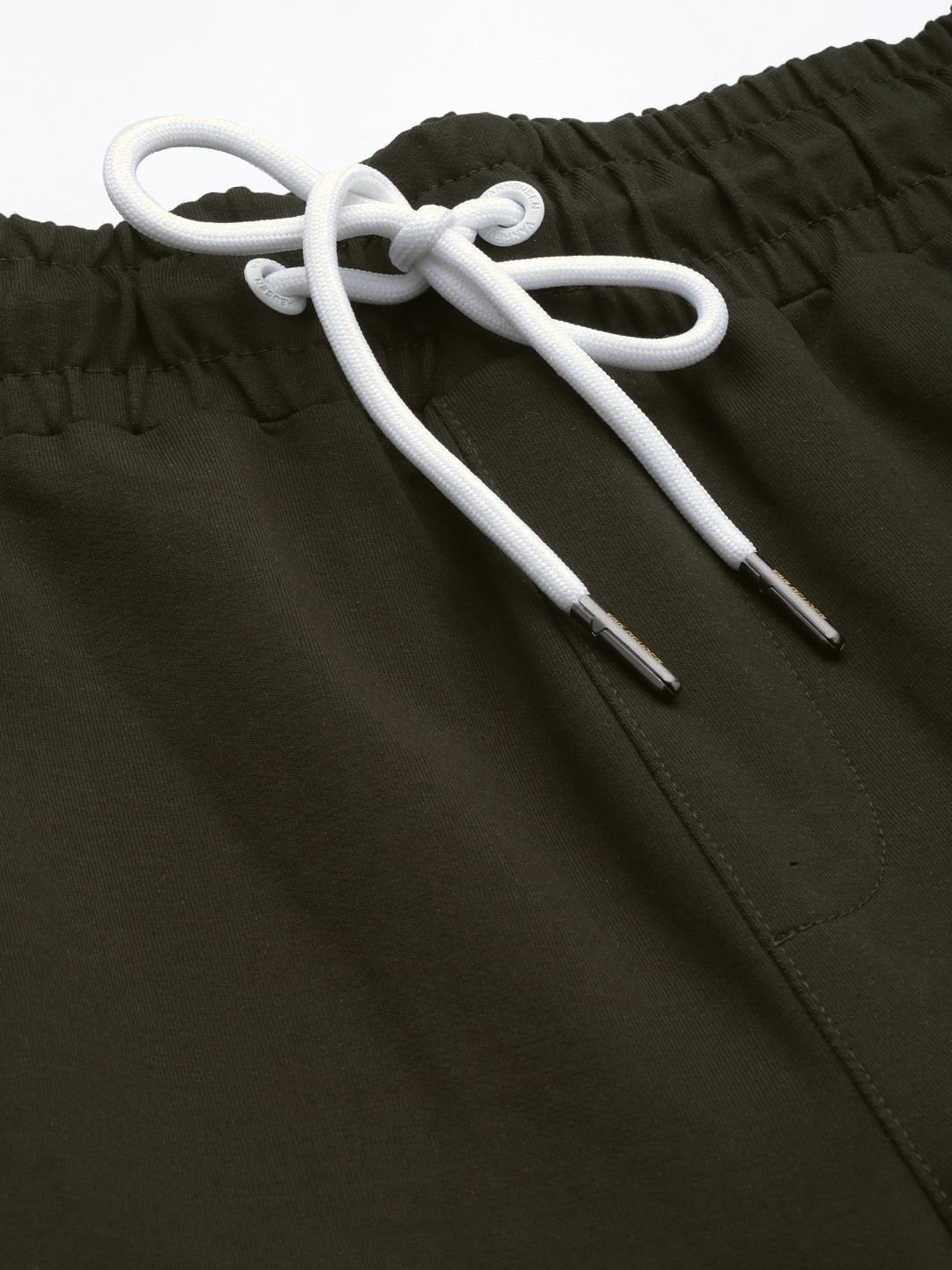  Van Heusen Flex Men Colourblocked Sports Tracksuit