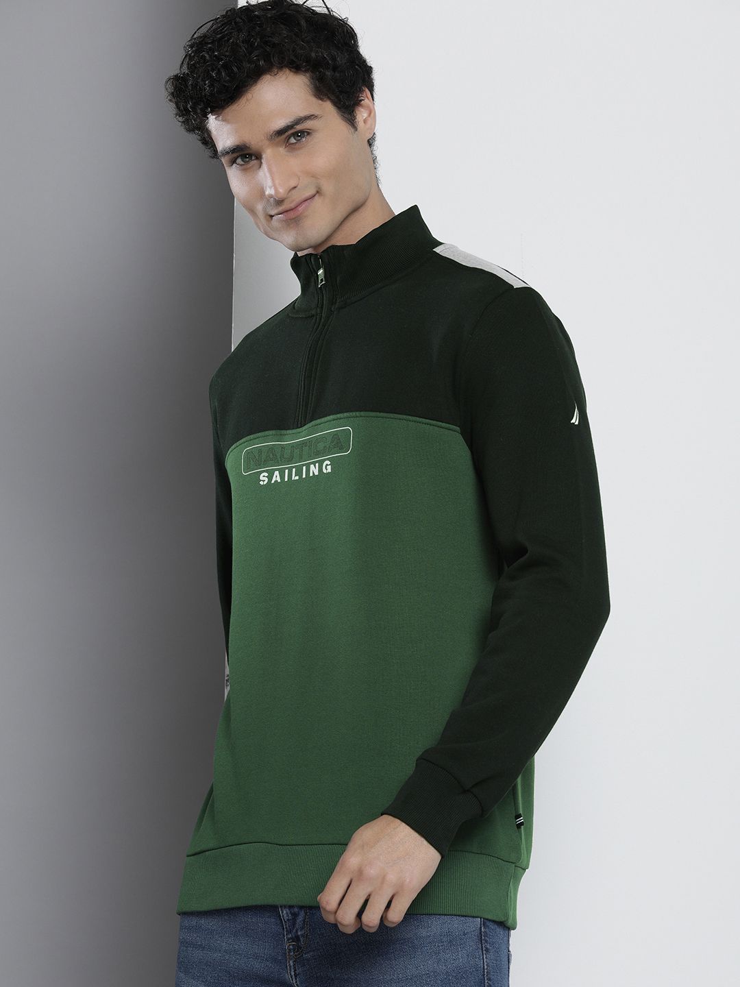  Nautica Men Colourblocked Mock Neck Pullover Sweatshirt