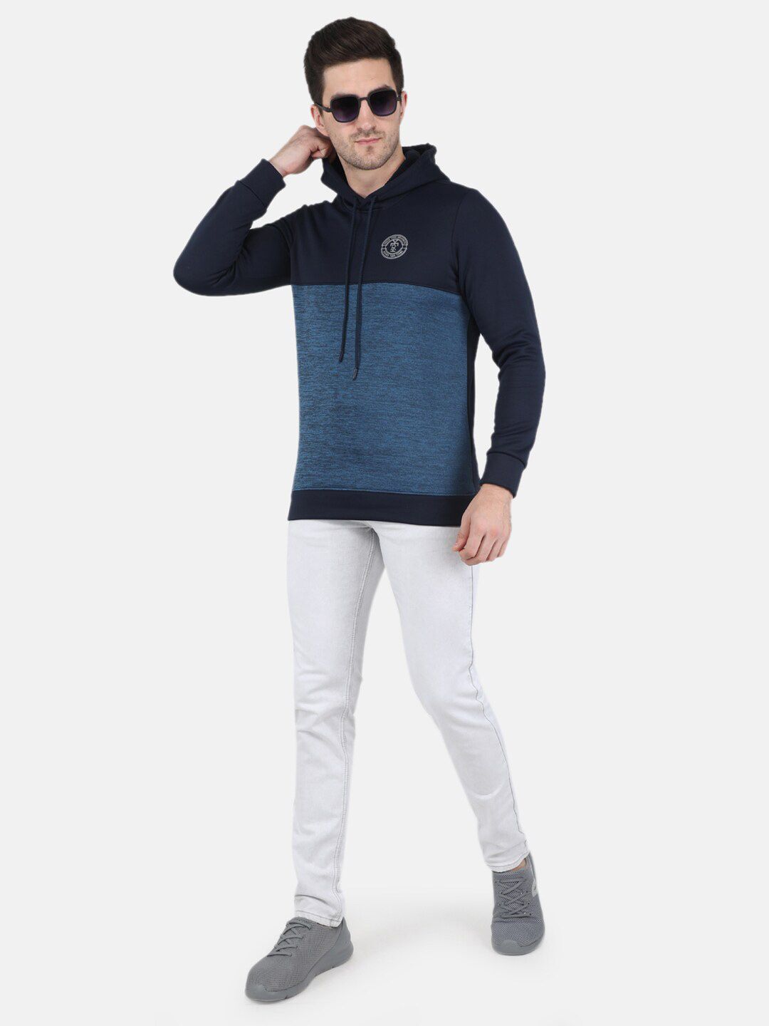  Rock It Men Black Colourblocked Hooded Sports Sweatshirt