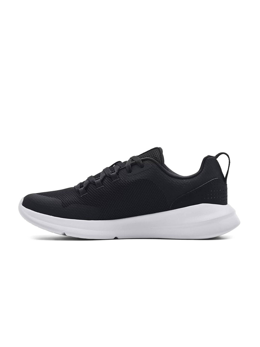 UNDER ARMOUR Men Essential Running Shoes