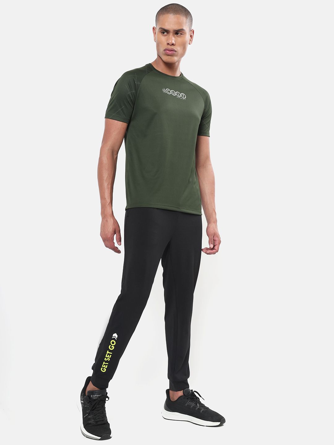  Cultsport Men Typography Printed Flydry Joggers