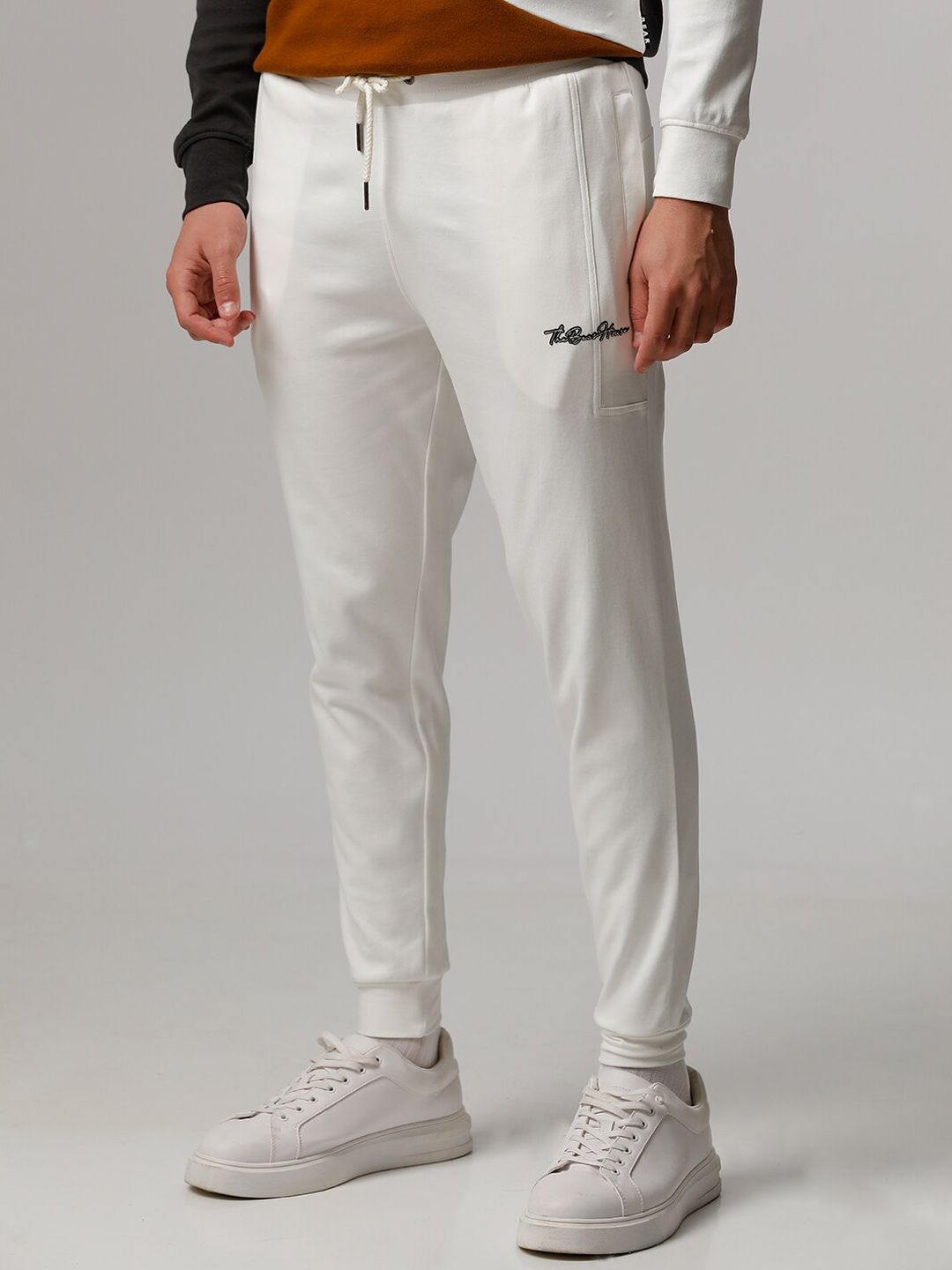  THE BEAR HOUSE Men Colourblocked Pure Cotton Tracksuits