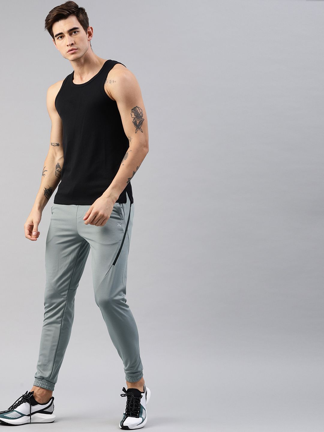  HRX By Hrithik Roshan Men Grey Solid Regular Fit Training Joggers