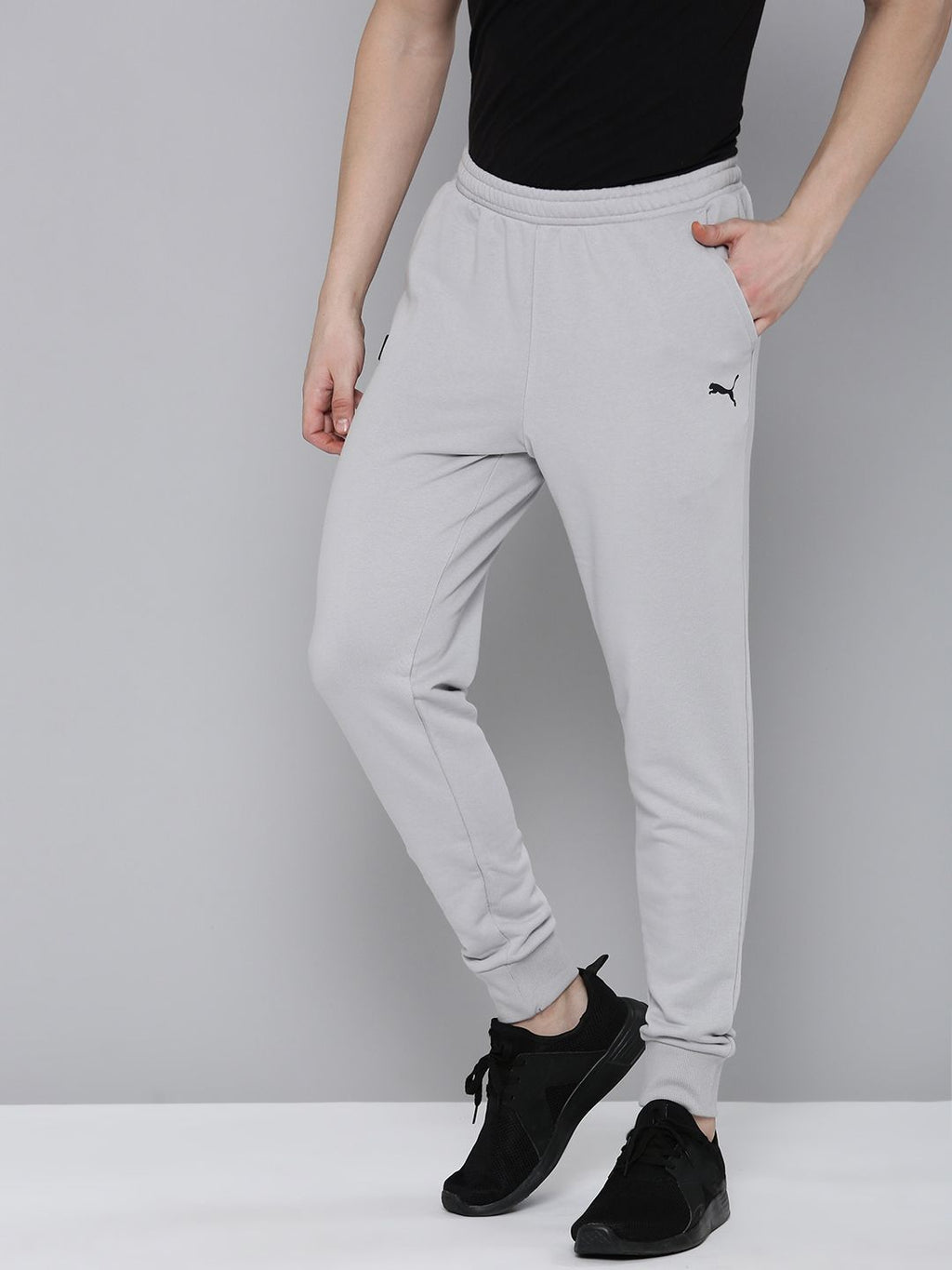  PUMA Motorsport Mercedes AMG Petronas F1 Essential Regular Fit Cotton Solid Joggers