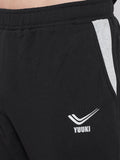  Yuuki Men Black Solid Tracksuit