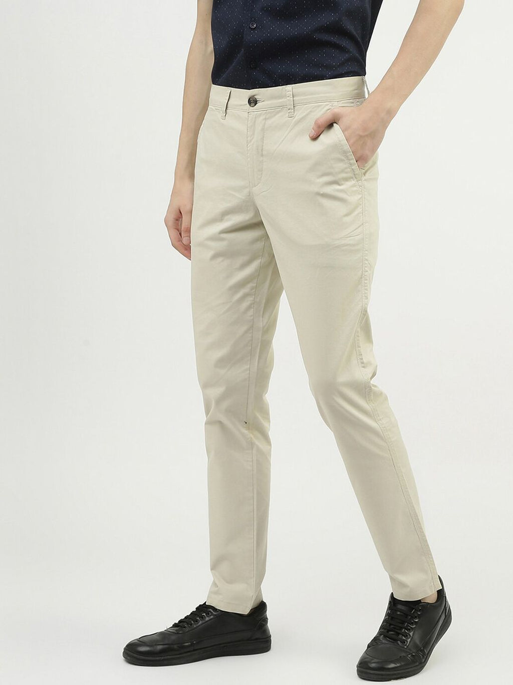  United Colors Of Benetton Men Cotton Slim Fit Chinos Trousers