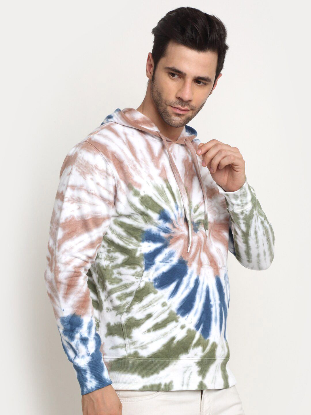  Ennoble Men Blue Printed Hooded Sweatshirt