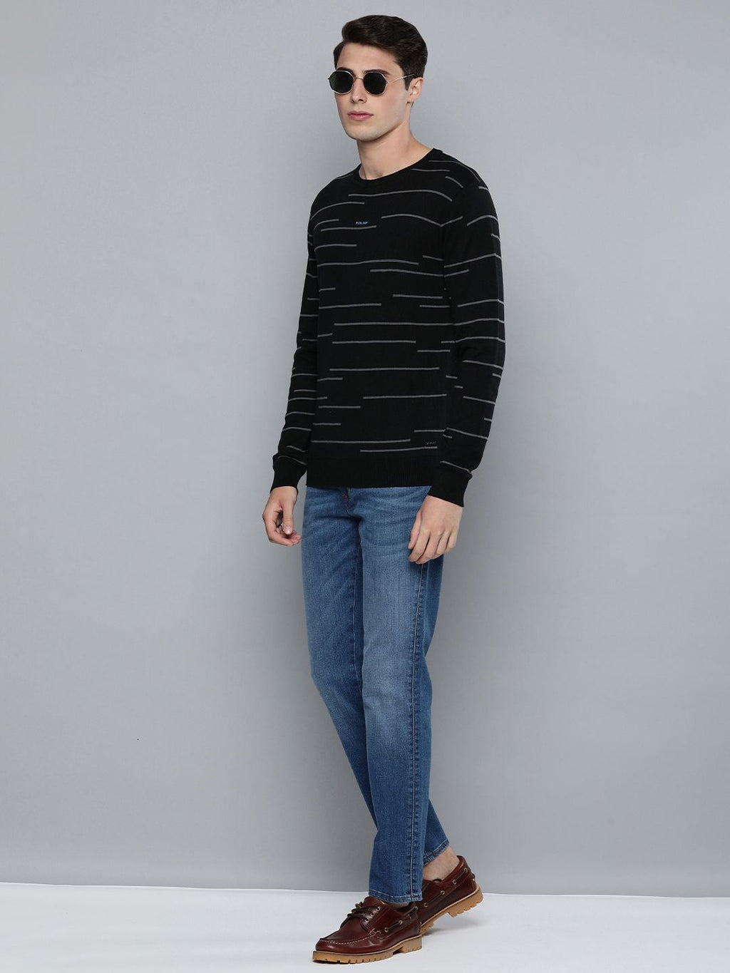  Levis Men Black Printed Pure Cotton Sweatshirt
