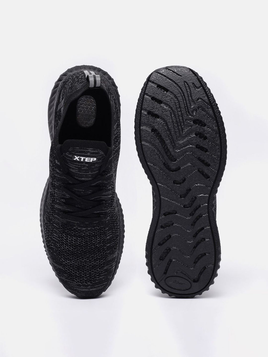  Xtep Men Memory Foam Mesh Lightweight Non-Marking Walking Shoes