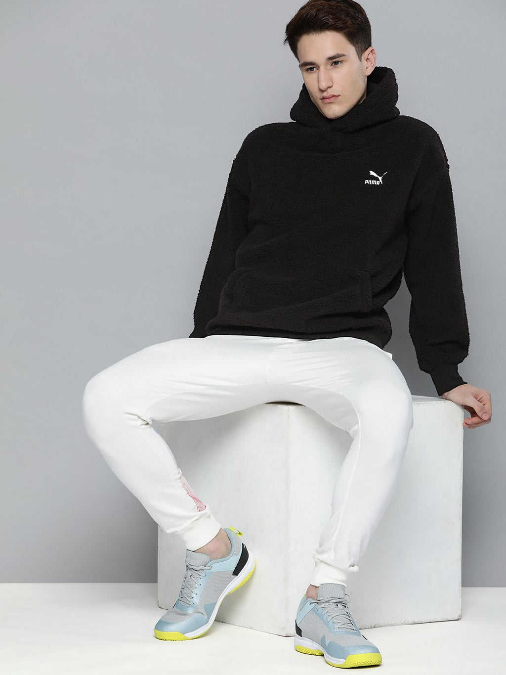  Puma Men Relaxed Classics Sherpa Hooded Sweatshirt